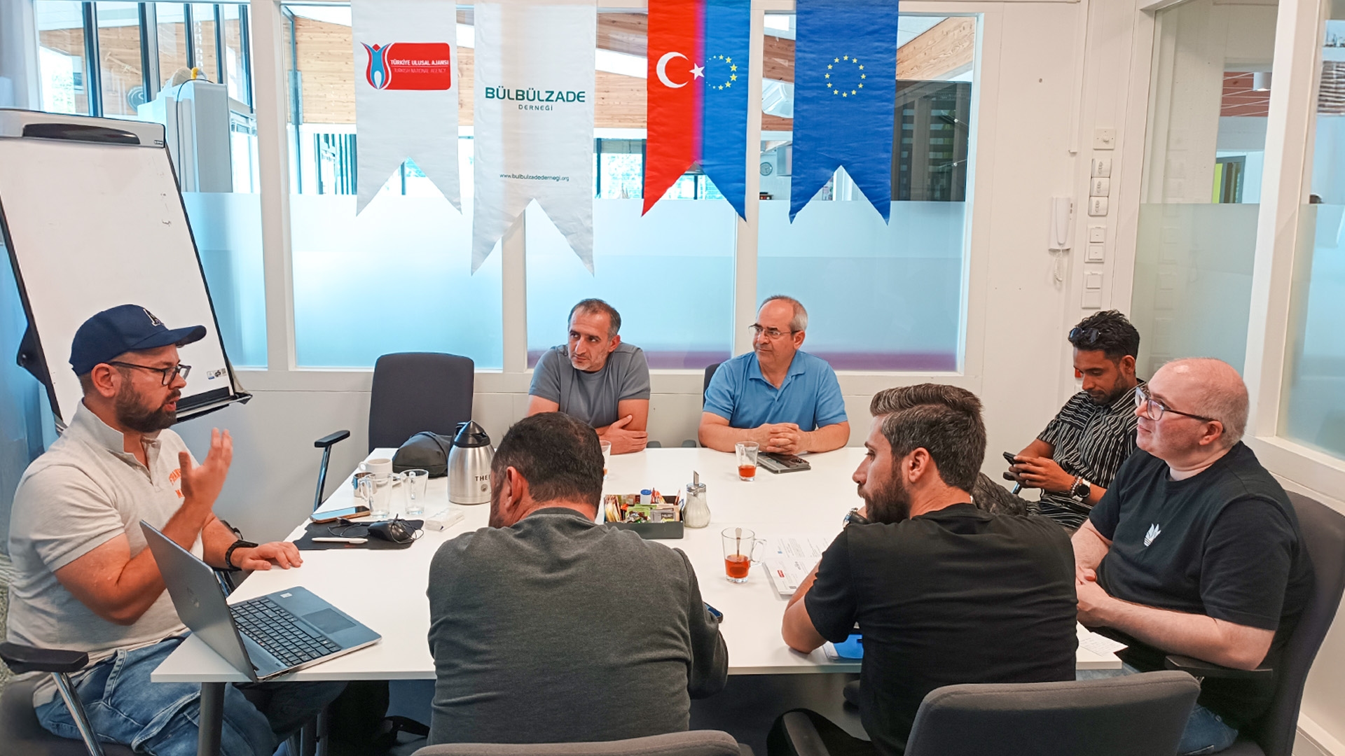 Bildung Nijmegen Ziyareti