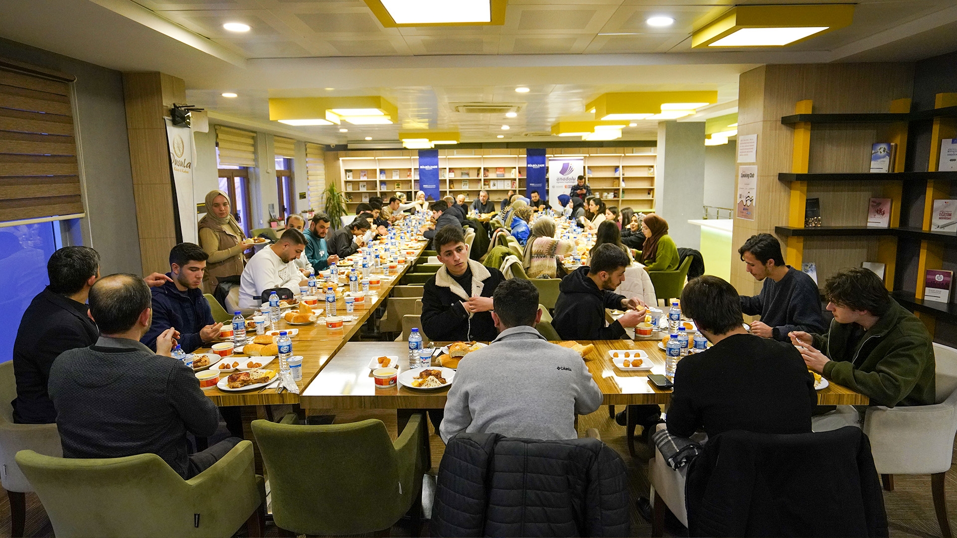 Miraç Kandilinde Aynı Sofranın ve Aynı Duanın Etrafında Buluştuk