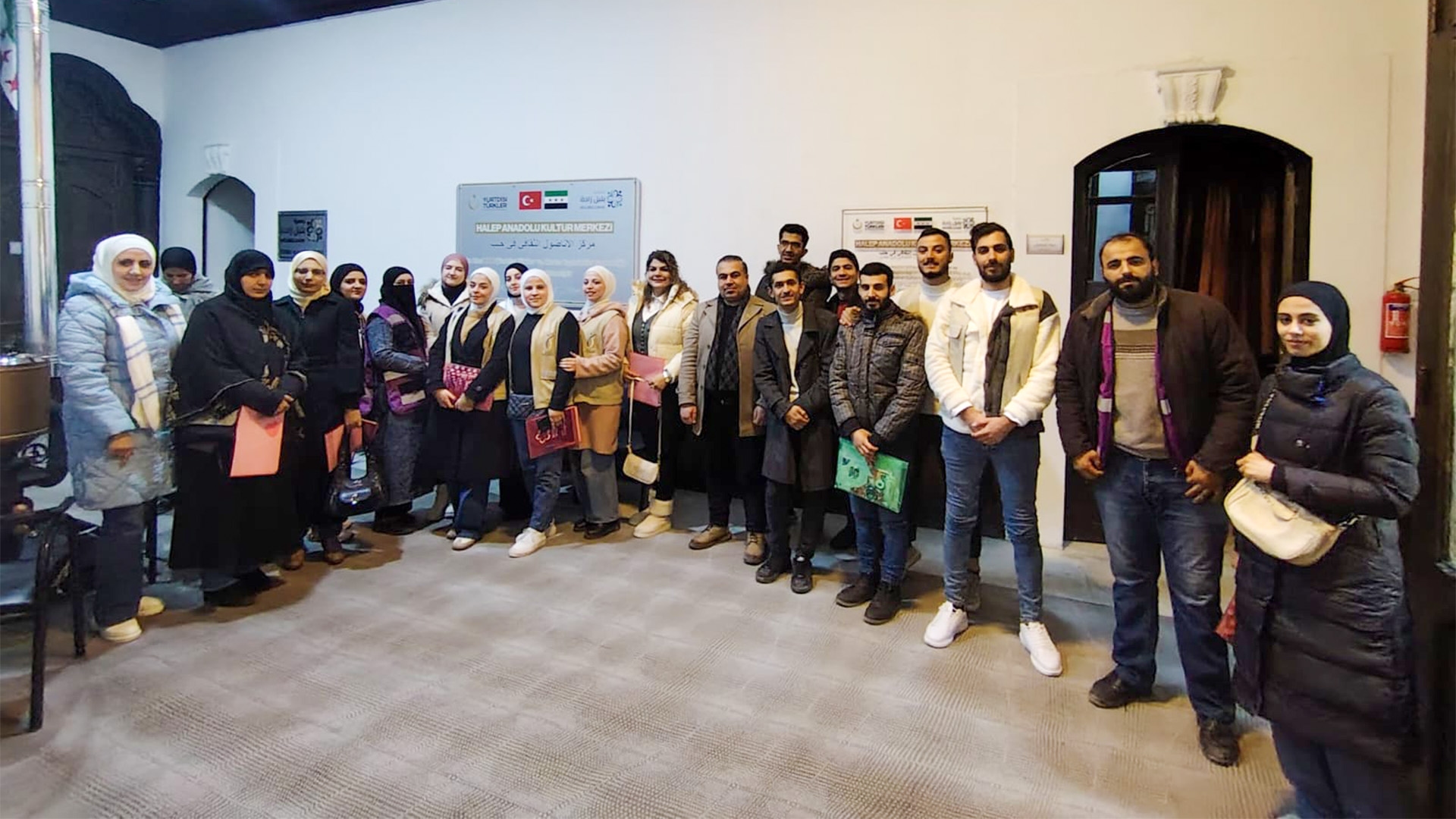 Gönüllü Ekipler Halep Anadolu Merkezi’nde Buluştu