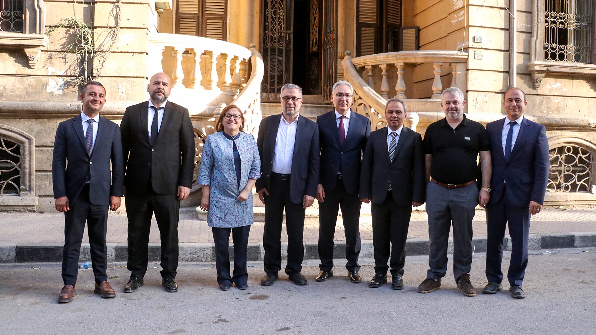 Gaziantep Büyükşehir Belediye Başkanı Fatma Şahin’den Bülbülzade Vakfı Halep İrtibat Ofisine Ziyaret