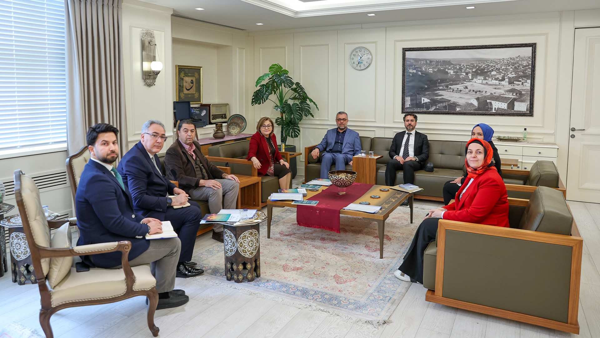 Göçmen Hizmetleri Merkezi Toplantısı