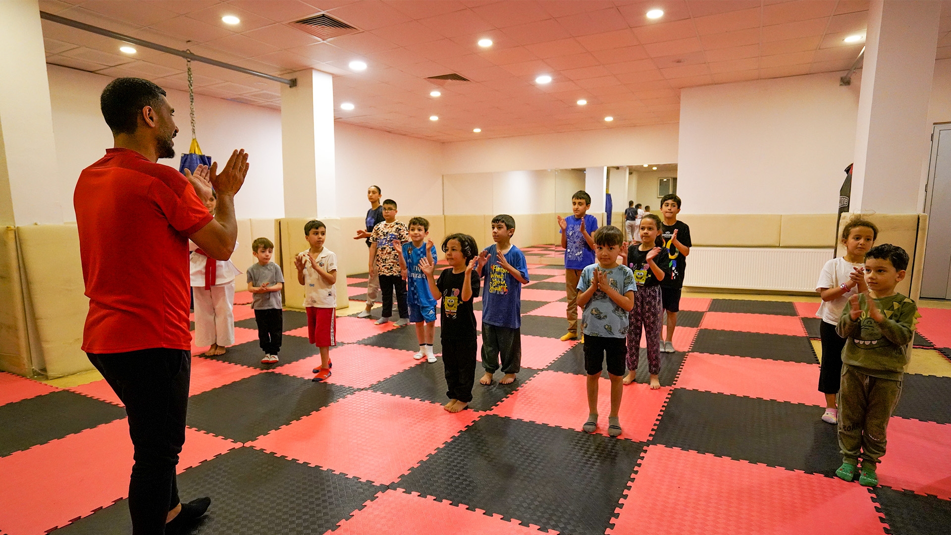 İstikrar Spor Merkezi’nden Çocuklara Ücretsiz Spor Şenliği